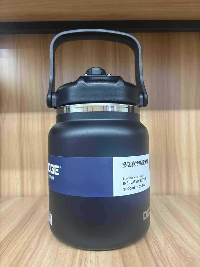 Stainless steel vacuum sports thermos flask 1300ML - PremiumBrandGoods