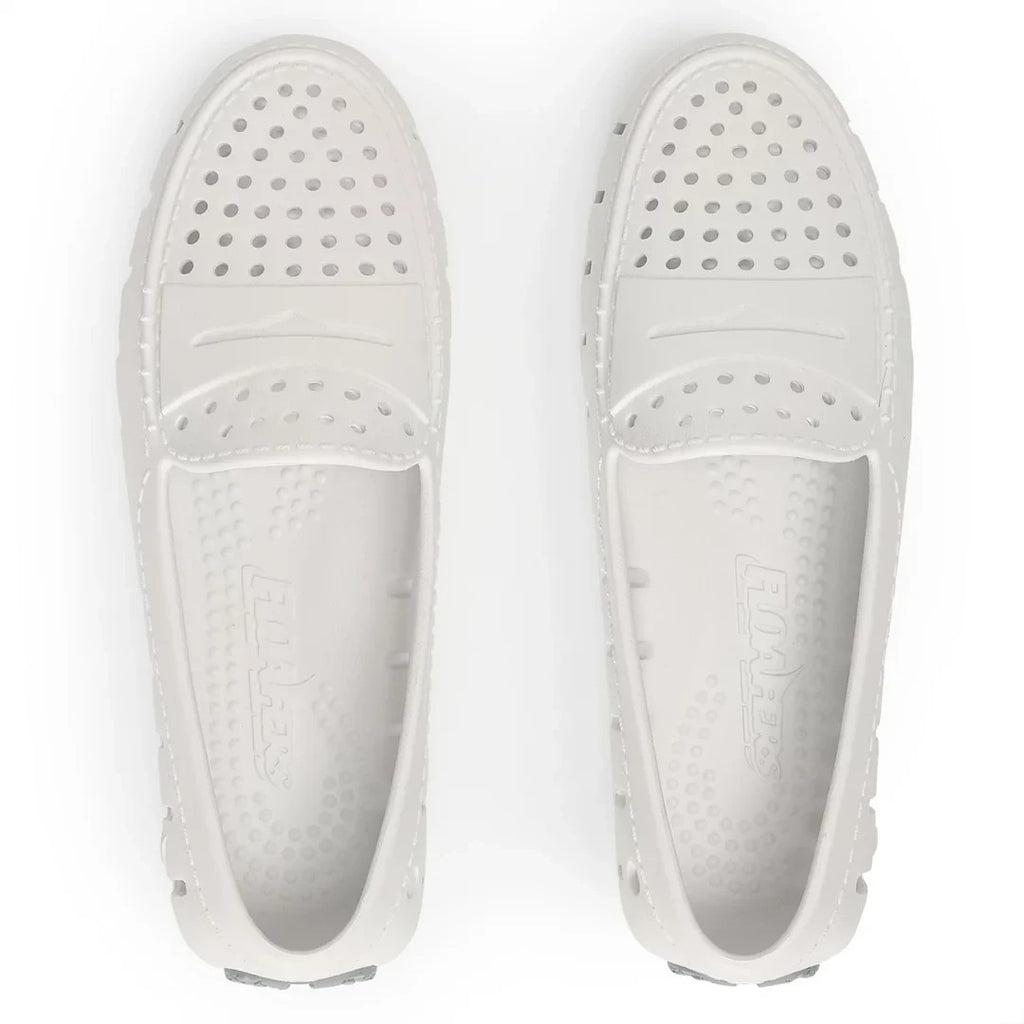 Floafers Women's Posh Driver 2.0 Slip-On Size 9 New