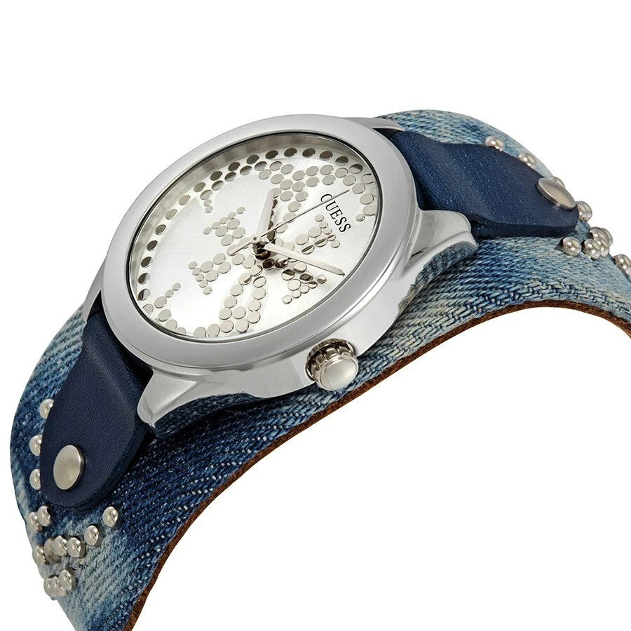 Guess W1141L1 Women's Wristwatch  Heartbreaker Casual Silver Brand New