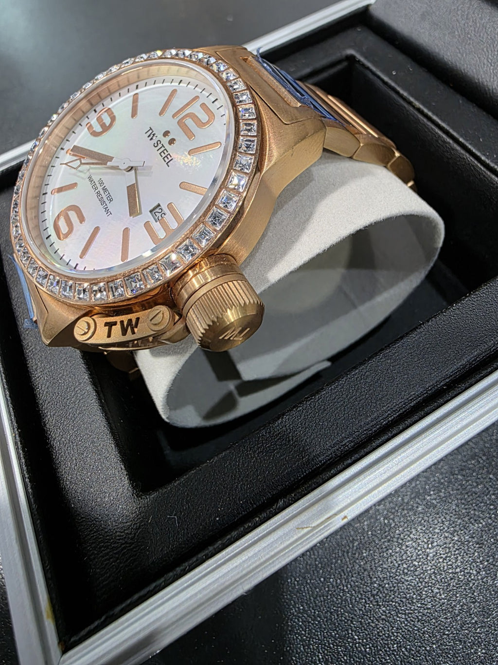 TW Steel  7348WT-134 Men’s Quartz Rose Gold Mother of Pearl Dial Womens Watch