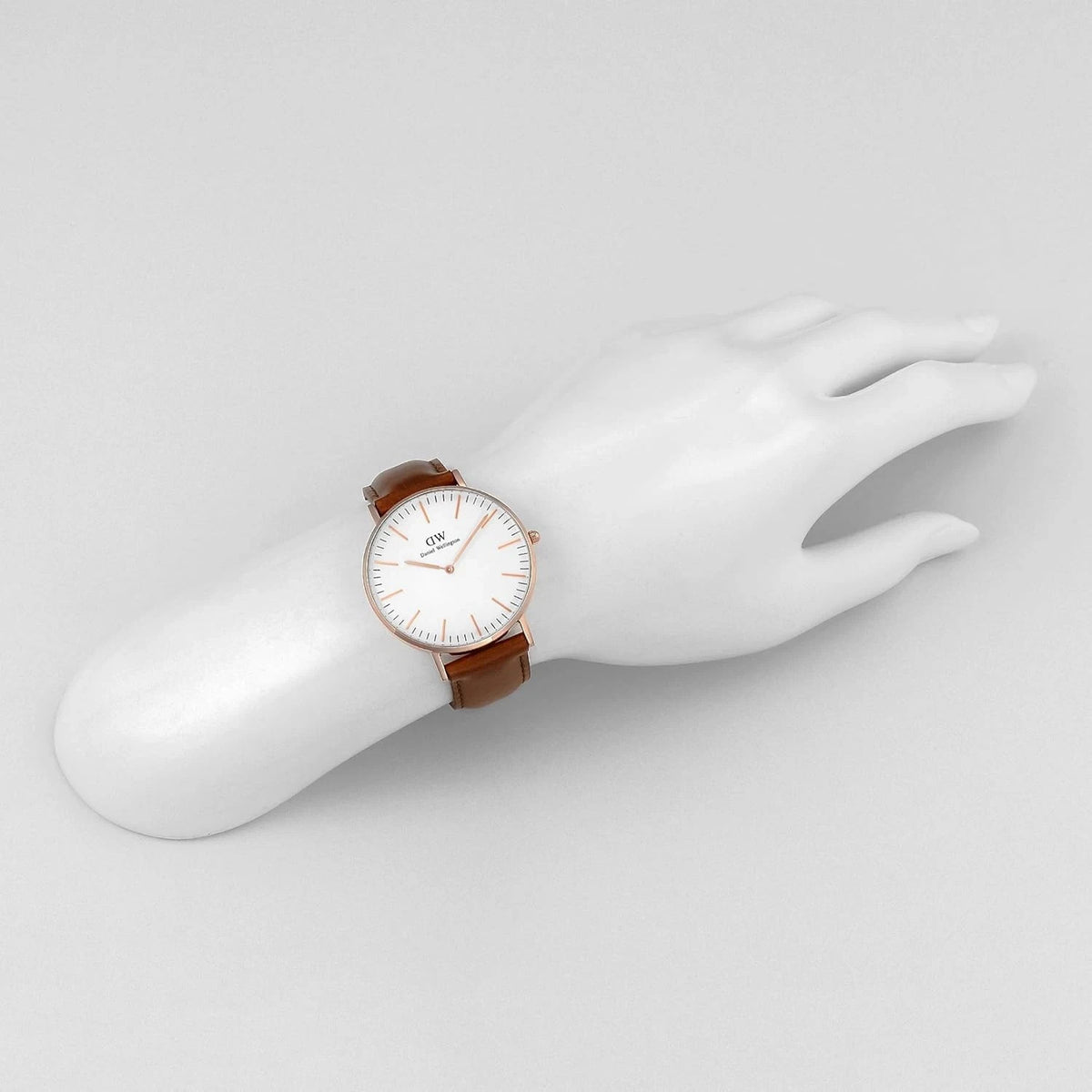 Daniel Wellington Classic Durham Wristwatch DW00100111 New In Box