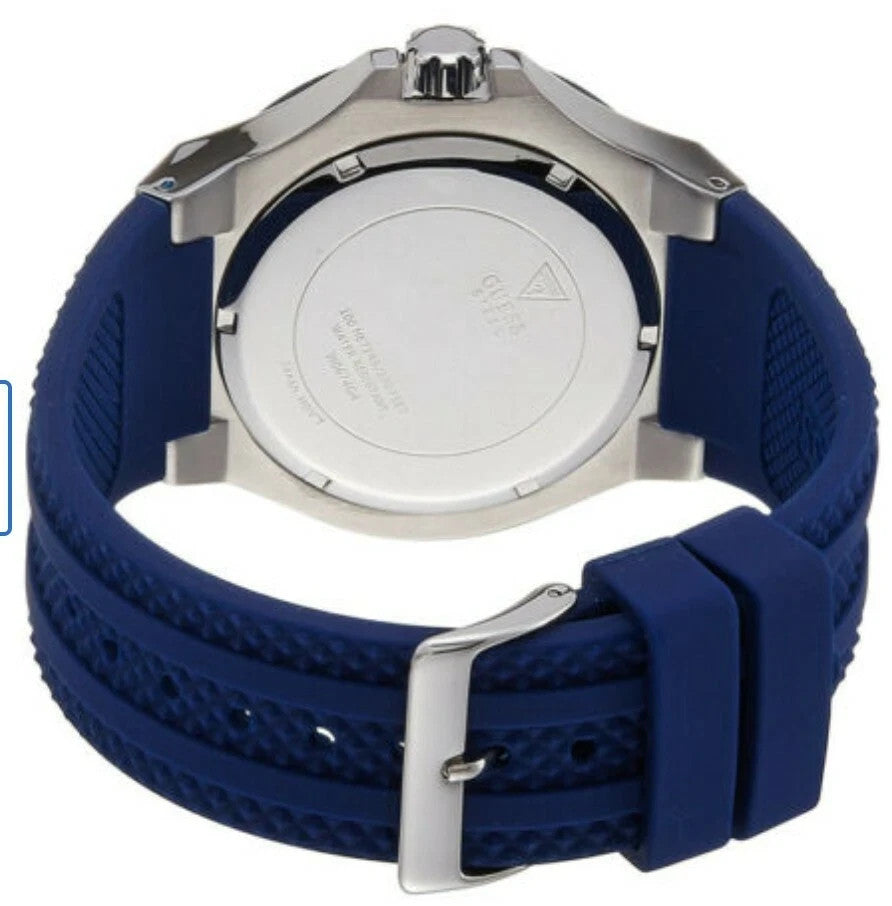 Brand New GUESS Watch Man Analog Quartz W0674G4 Date And Day New In Box